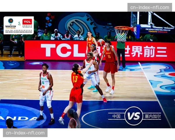 WNBA“Her Time To Play”青少年篮球训练营在芝加哥启动